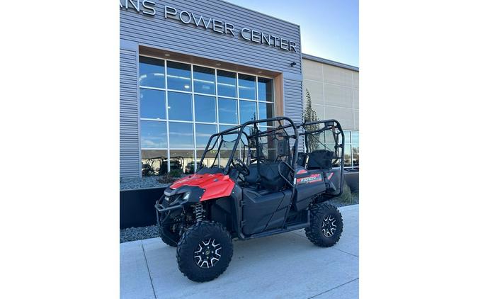 2018 Honda Pioneer 700-4 Deluxe