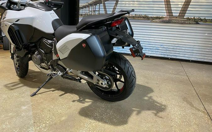 2023 Ducati Multistrada V4 Rally Brushed Aluminum & Matte Blac