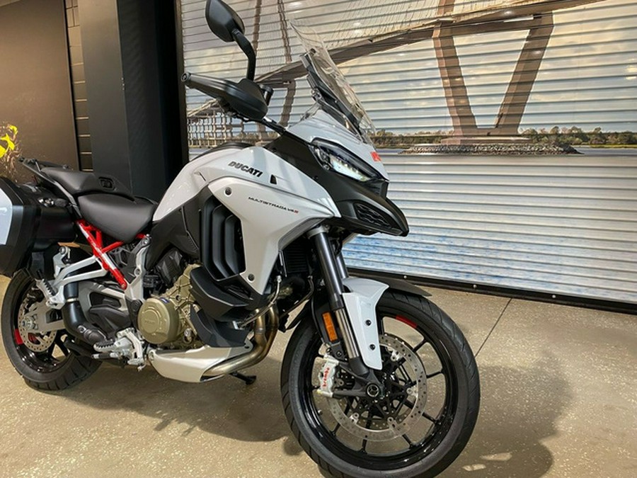 2023 Ducati Multistrada V4 Rally Brushed Aluminum & Matte Blac