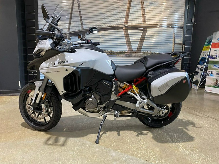 2023 Ducati Multistrada V4 Rally Brushed Aluminum & Matte Blac