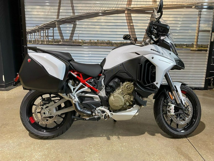 2023 Ducati Multistrada V4 Rally Brushed Aluminum & Matte Blac