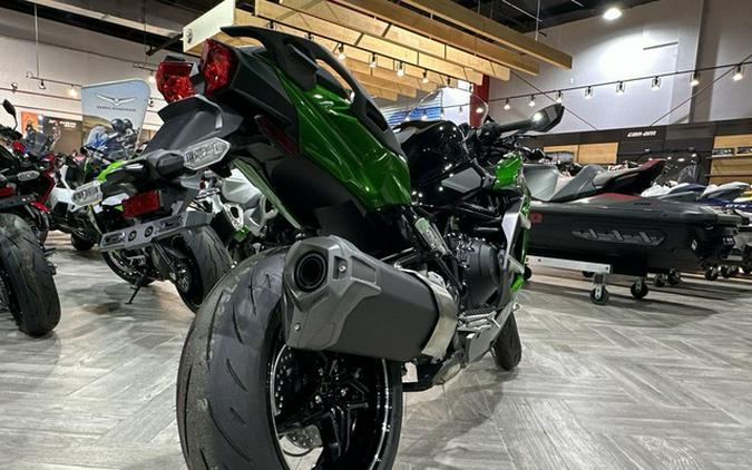2025 Kawasaki NINJA H2 SX SE ABS