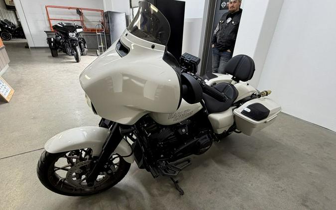 2023 Harley-Davidson® FLHXST - Street Glide® ST