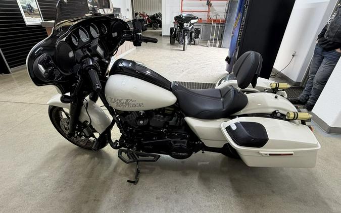 2023 Harley-Davidson® FLHXST - Street Glide® ST