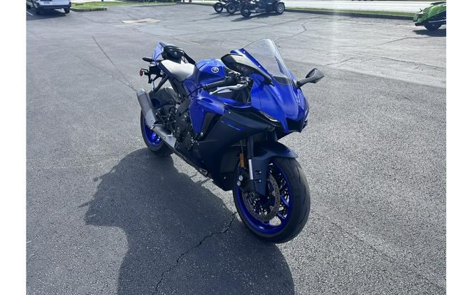 2023 Yamaha YZF-R1