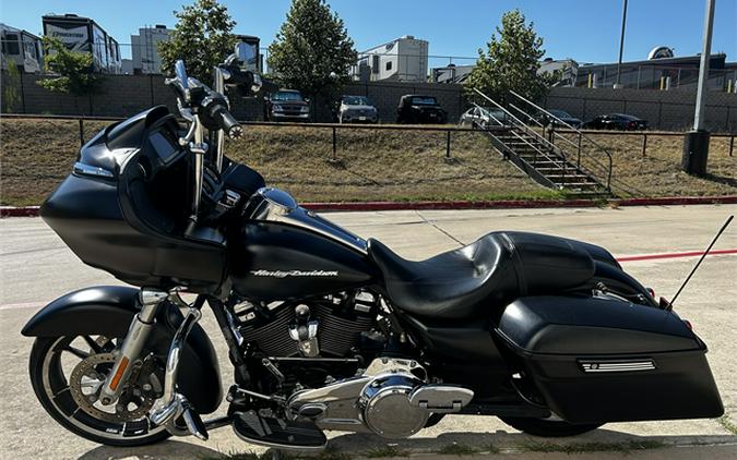 2017 Harley-Davidson Road Glide Special