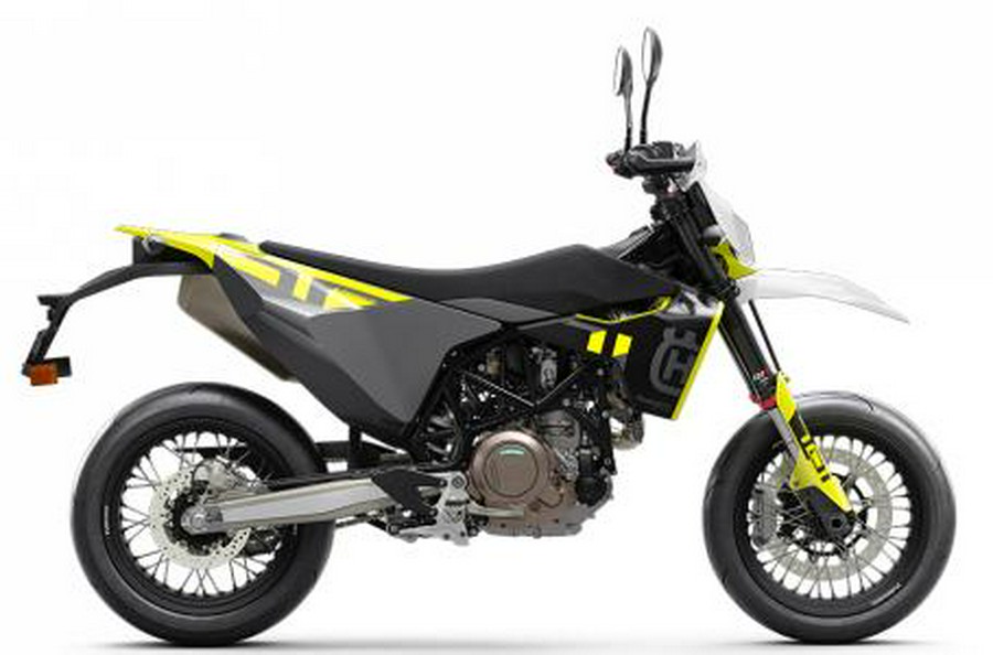 2024 Husqvarna Supermoto 701