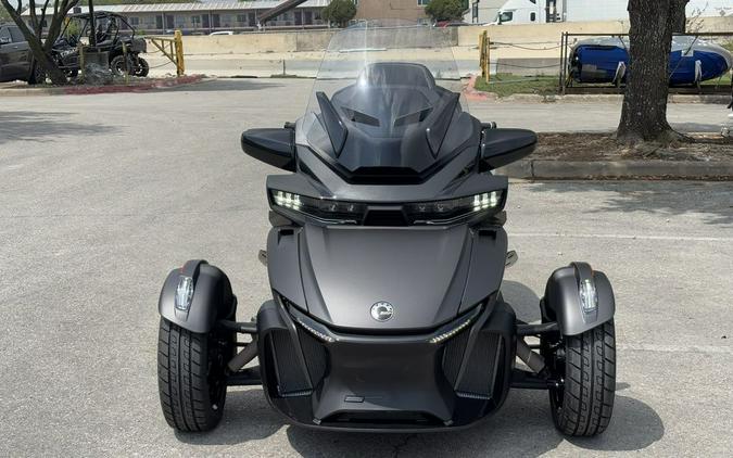 2025 Can-Am® Spyder RT Limited Dark Wheels