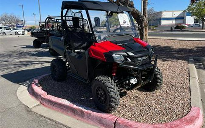 2024 Honda Pioneer 700 Deluxe