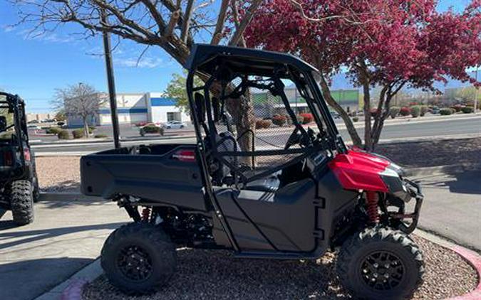 2024 Honda Pioneer 700 Deluxe