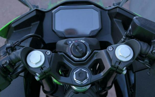2026 Kawasaki Ninja 500 SE ABS