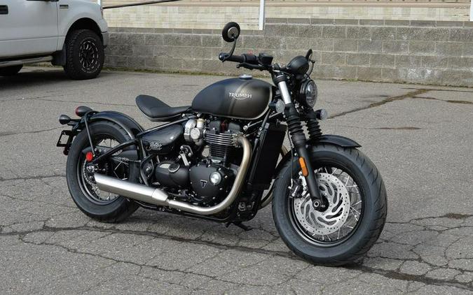 2023 Triumph Bonneville Bobber Matte Storm Grey/Matte Ironstone