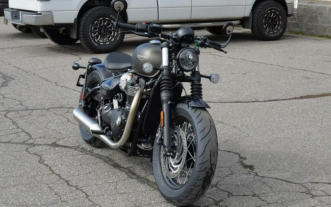 2023 Triumph Bonneville Bobber Matte Storm Grey/Matte Ironstone