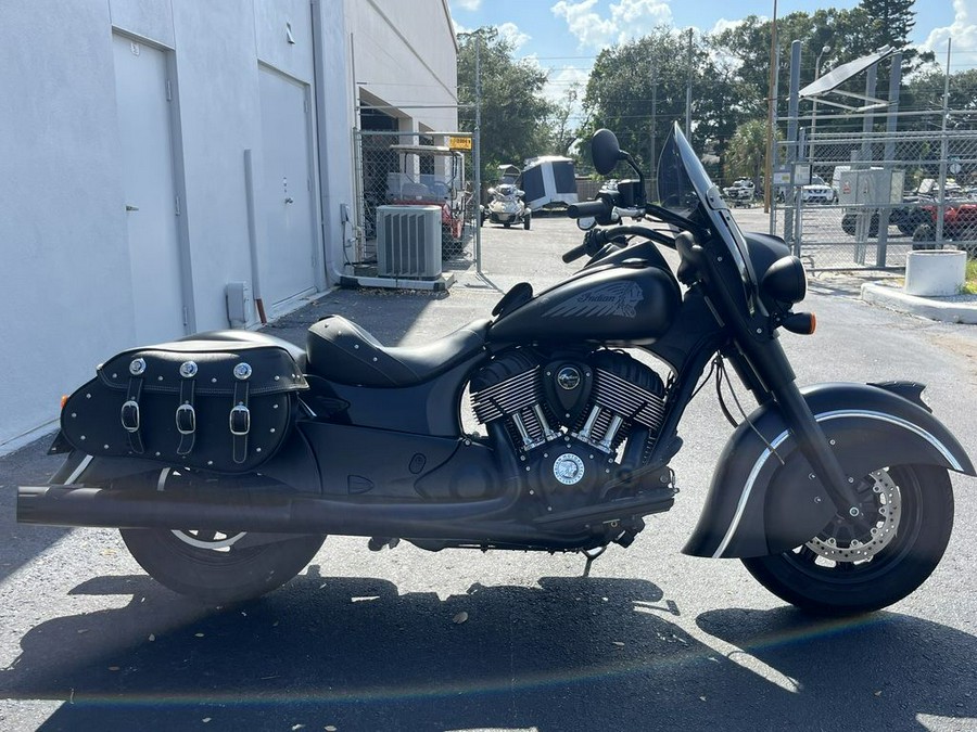 2018 Indian Motorcycle® Chief Dark Horse® ABS Thunder Black Smoke