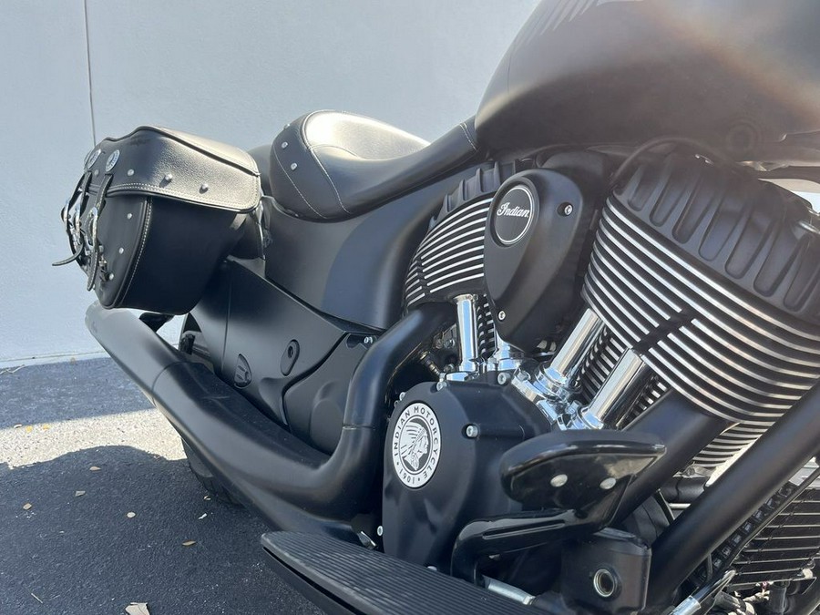 2018 Indian Motorcycle® Chief Dark Horse® ABS Thunder Black Smoke