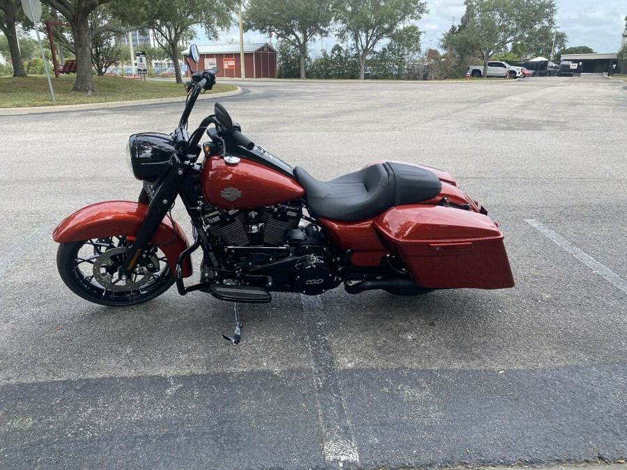 2025 Harley-Davidson® Road King® Special
