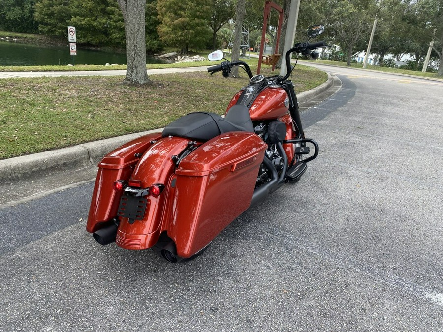 2025 Harley-Davidson® Road King® Special