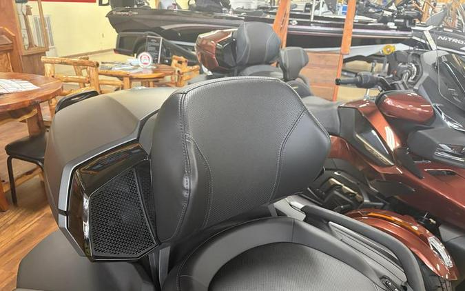 2026 Can-Am® Spyder RT Limited Dark