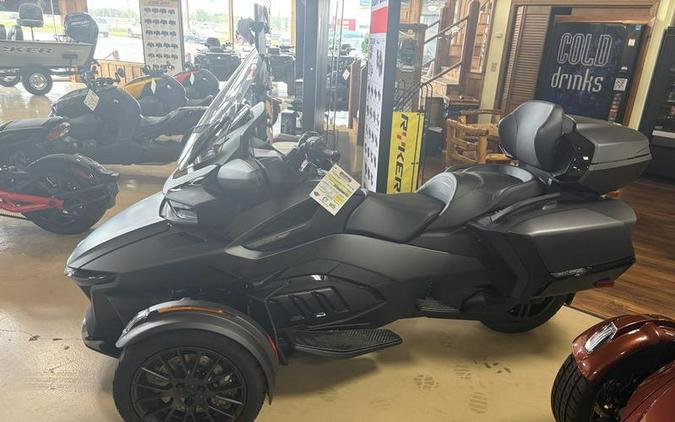 2026 Can-Am® Spyder RT Limited Dark