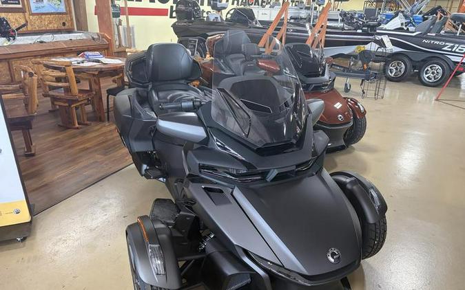 2026 Can-Am® Spyder RT Limited Dark