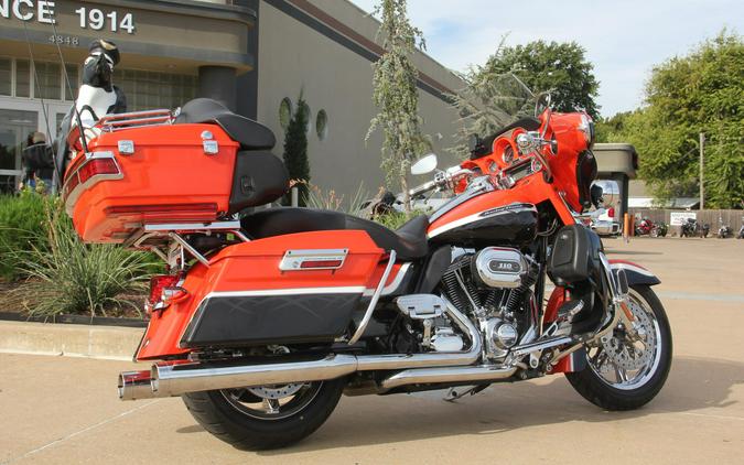 2012 Harley-Davidson FLHTCUSE8 CVO Ultra Classic Electra Glide