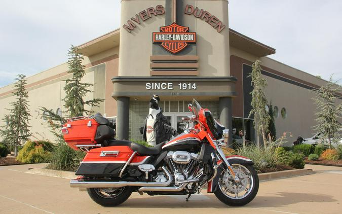 2012 Harley-Davidson FLHTCUSE8 CVO Ultra Classic Electra Glide