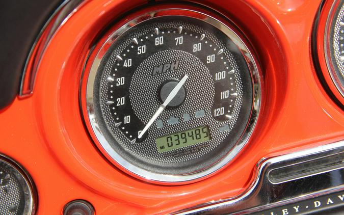 2012 Harley-Davidson FLHTCUSE8 CVO Ultra Classic Electra Glide