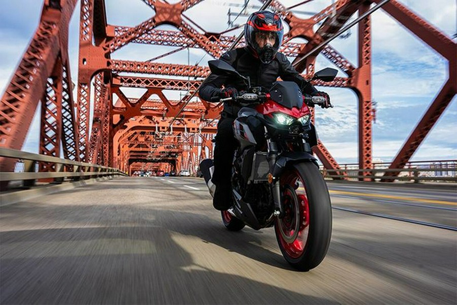 2025 Kawasaki Z500 SE ABS