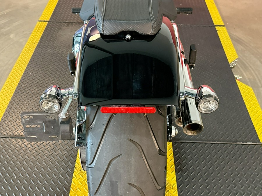 2026 Harley-Davidson BREAKOUT