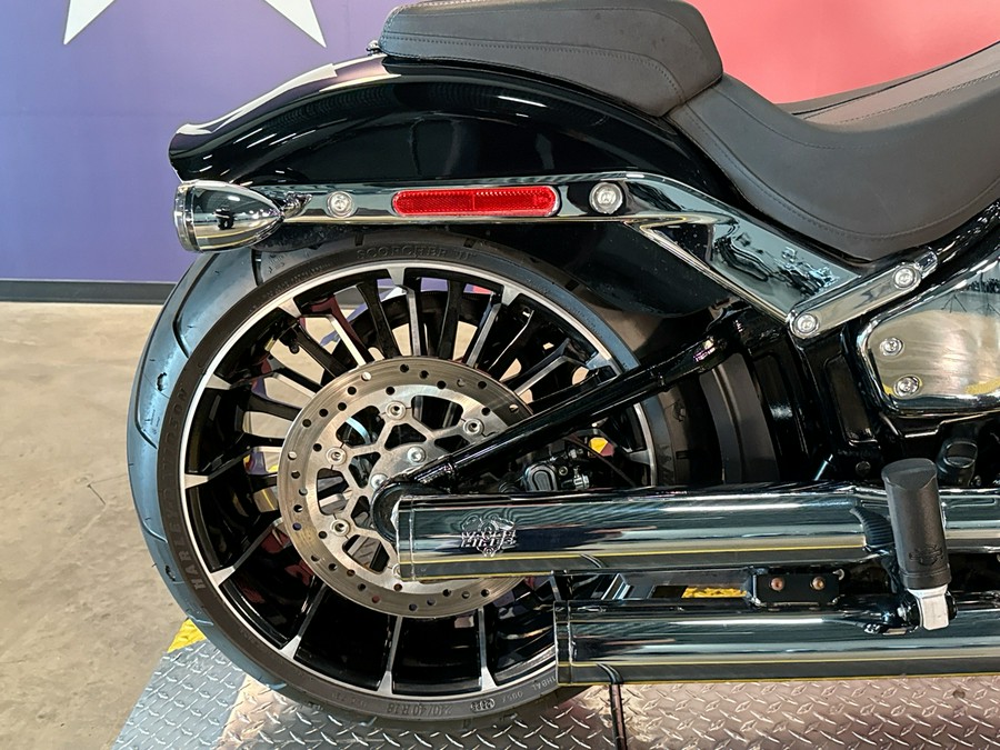2026 Harley-Davidson BREAKOUT