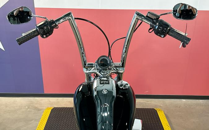 2026 Harley-Davidson BREAKOUT