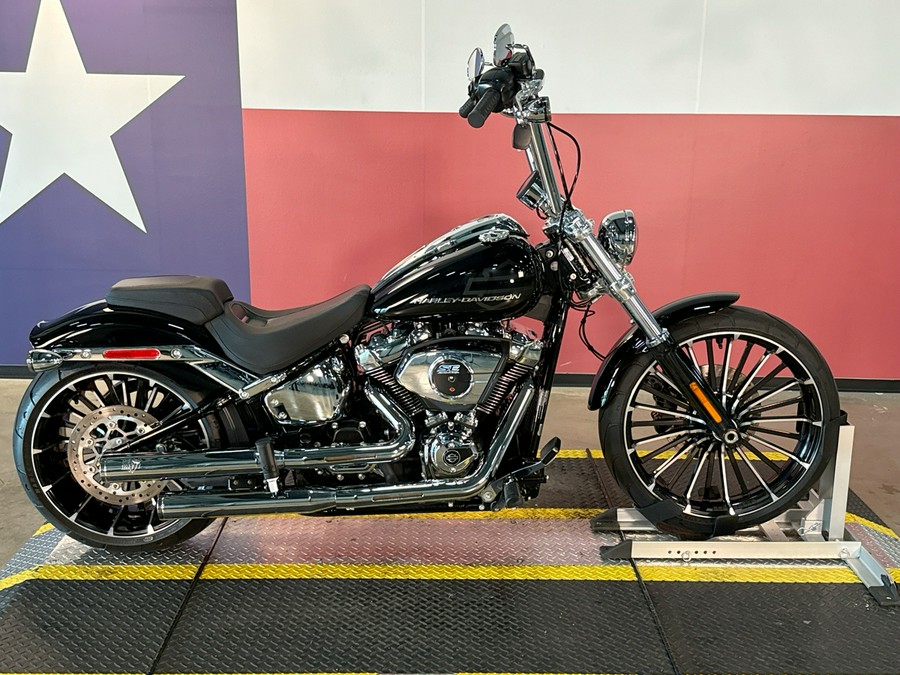 2026 Harley-Davidson BREAKOUT