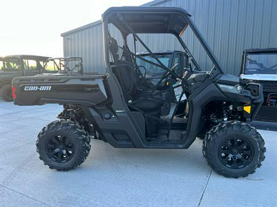 2024 Can-Am Defender XT HD10