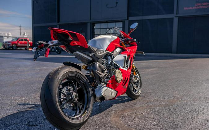 2024 Ducati Panigale V4 R Livery