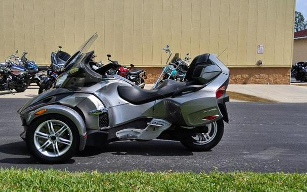 2011 Can-Am® Spyder