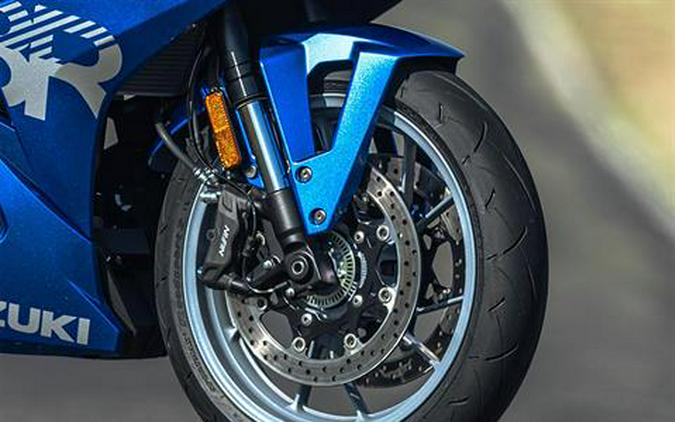 2025 Suzuki GSX-8R