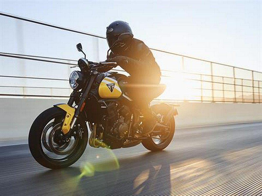 2025 Triumph Trident 660
