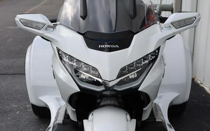 2018 Honda® Gold Wing Tour Automatic DCT Pearl White