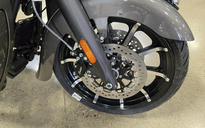 2025 INDIAN MOTORCYCLE ROADMASTER DARK HORSE