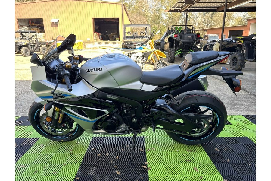 2025 Suzuki GSX-R 1000R