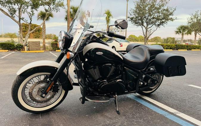 2024 Kawasaki Vulcan 900 Classic