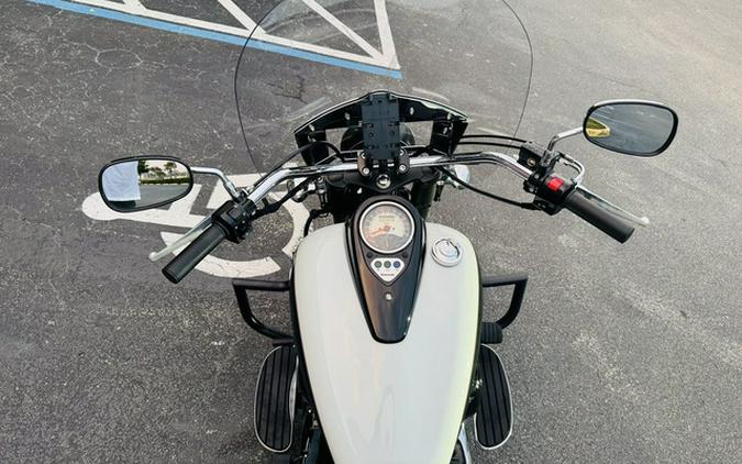 2024 Kawasaki Vulcan 900 Classic