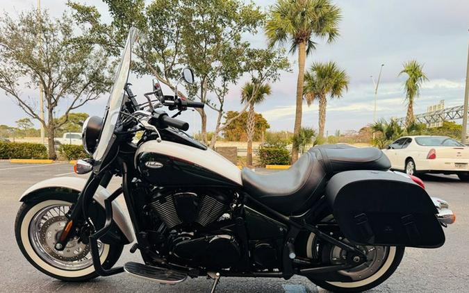 2024 Kawasaki Vulcan 900 Classic