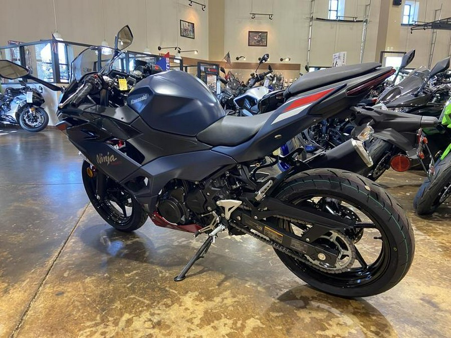 2026 Kawasaki Ninja® 500 ABS Metallic Matte Twilight Blue