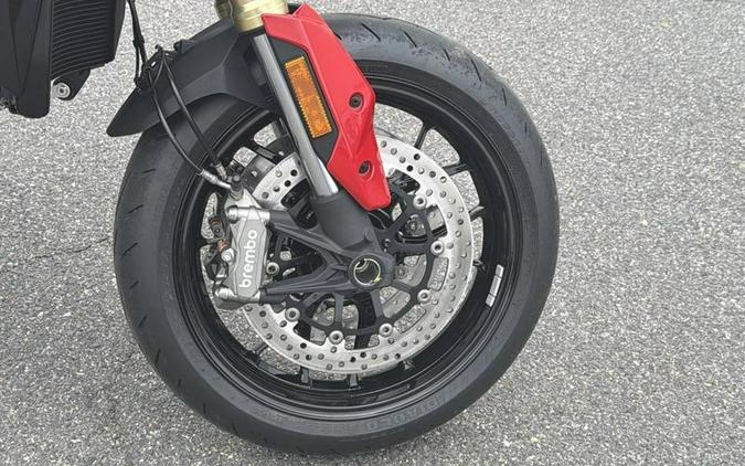 2026 Ducati Hypermotard V2