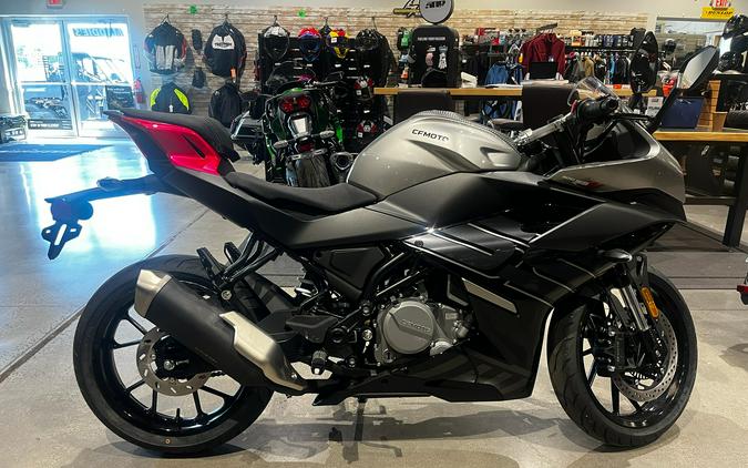 2026 CFMOTO 300SS