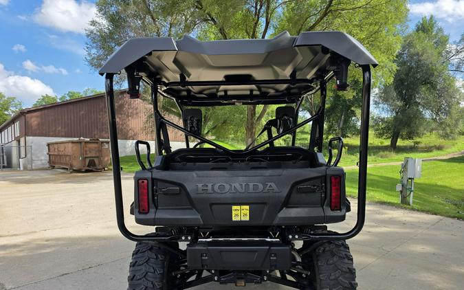 2025 Honda Pioneer 1000-5 Deluxe