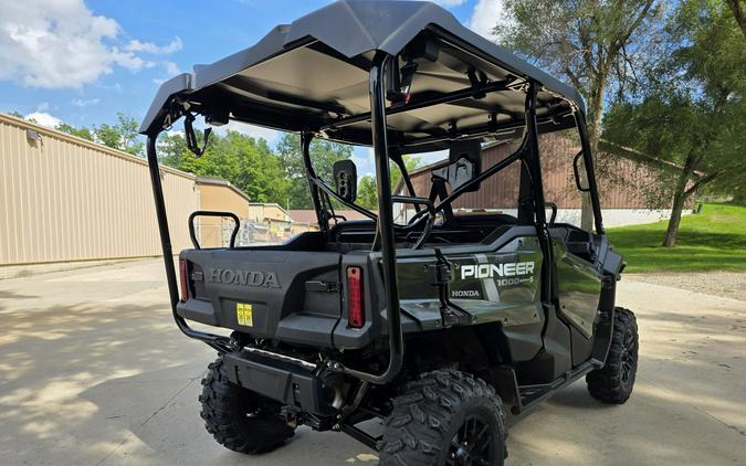 2025 Honda Pioneer 1000-5 Deluxe