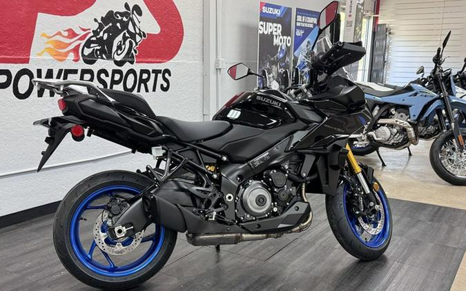 2027 Suzuki GSX-S 1000GX+