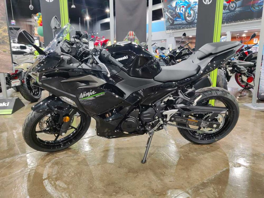 2024 KAWASAKI NINJA 500 ABS